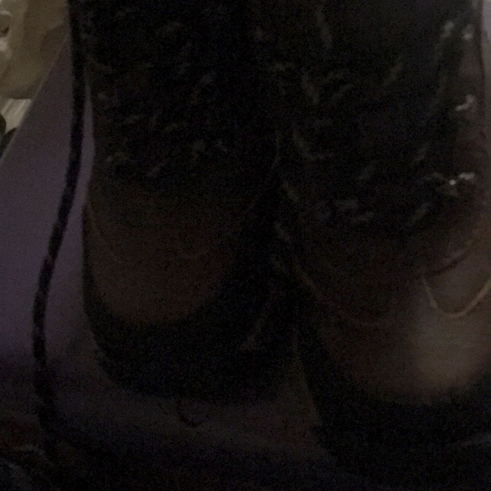 Boys shoes
